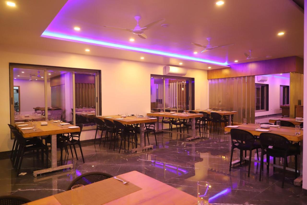 The Orange Flag, Phulambri Hotel Ganori Exterior photo